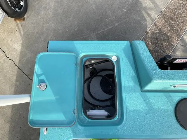 Slide: The Image of Majek 18 M2 2025 - 5