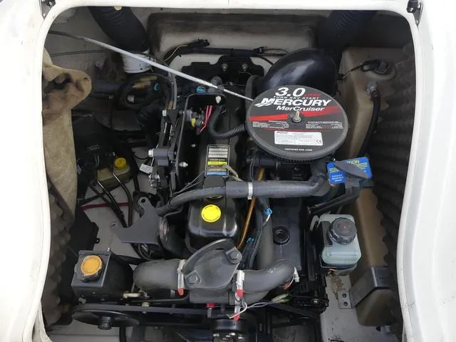 Slide: The Image of Sea Ray 175 Sport 2008 - 9