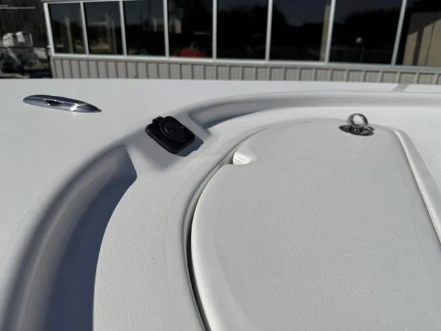 Slide: The Image of Sea Pro 210 Bay 2025 - 34