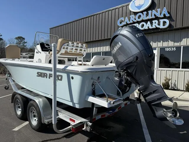 Slide: The Image of Sea Pro 210 Bay 2025 - 6