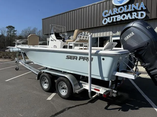 Slide: The Image of Sea Pro 210 Bay 2025 - 8