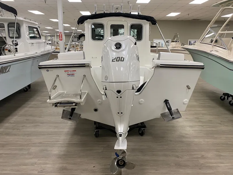 Slide: The Image of Parker Marine 2120 Sport Cabin 2025 - 12