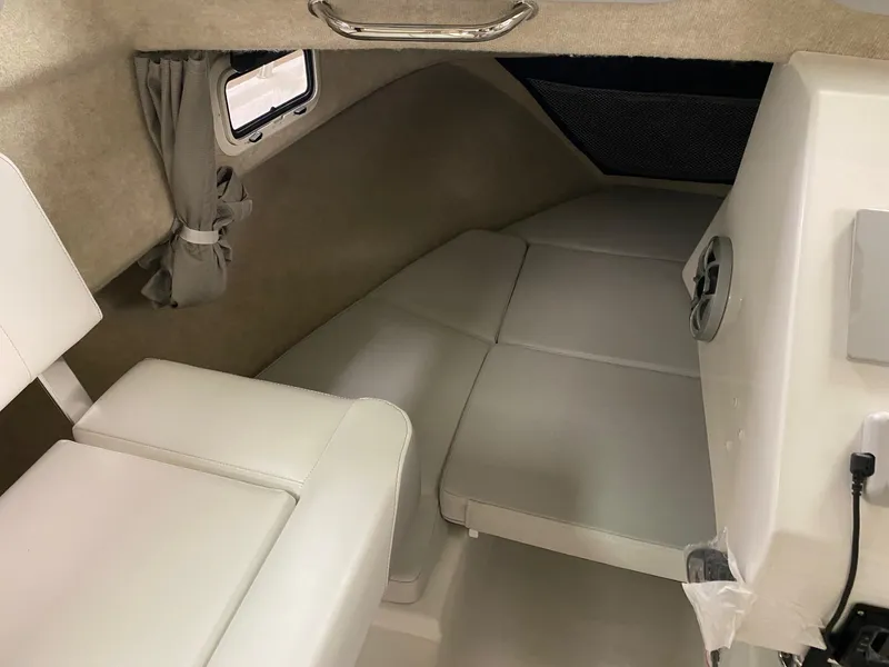 Slide: The Image of Parker Marine 2120 Sport Cabin 2025 - 8