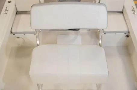 Slide: The Image of Parker Marine 18SE 2025 - 12