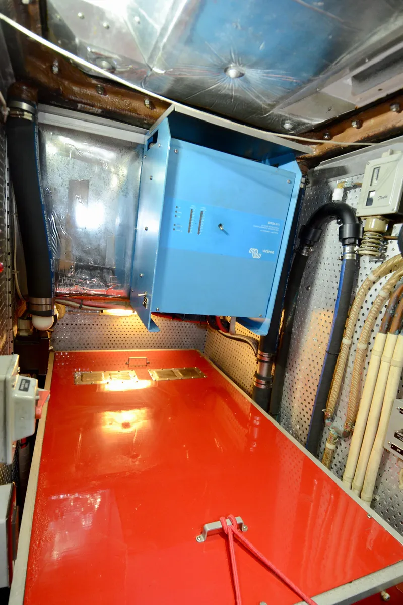 Slide: The Image of Nautor Swan 651 1983 - 61