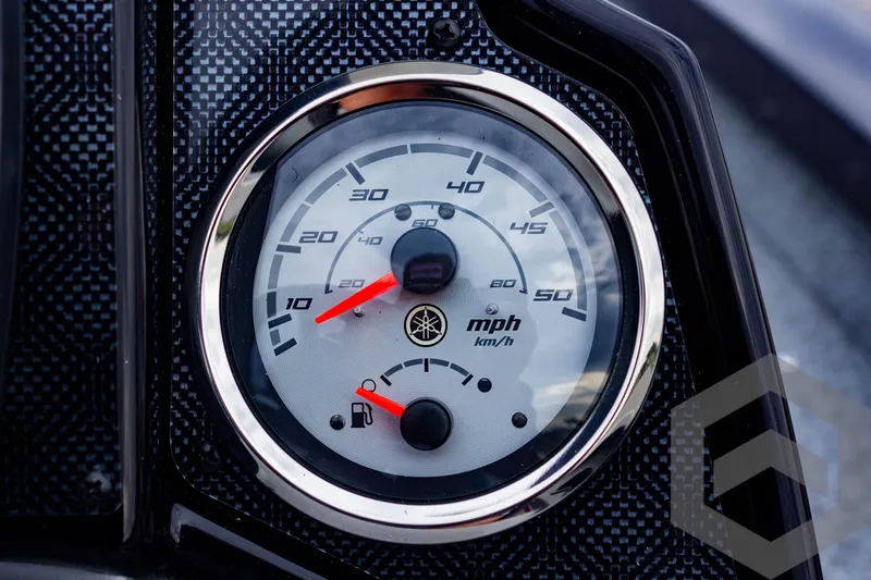 Slide: The Image of Close-up of 2025 G3 Sportsman 1810 speedometer, displaying mph and km/h. - 40
