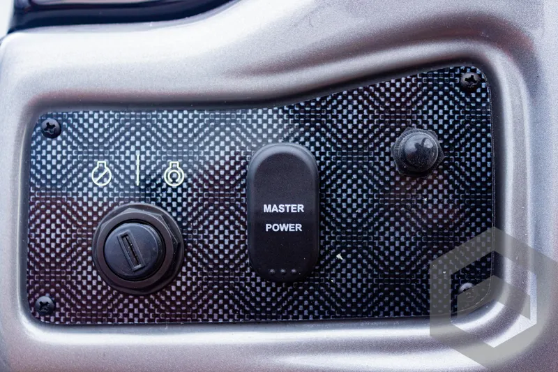 Slide: The Image of Control panel of 2025 G3 Sportsman 1810 boat with master power switch. - 42