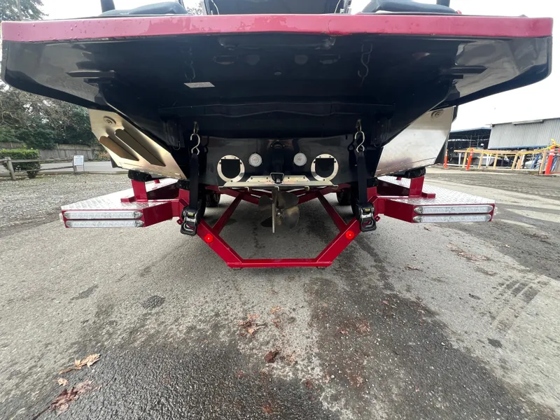 Slide: The Image of MasterCraft XT23 2017 - 9