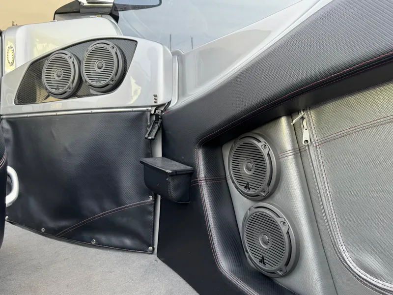 Slide: The Image of 2010 Nor-Tech 4000 Roadster interior with premium audio speakers. - 31