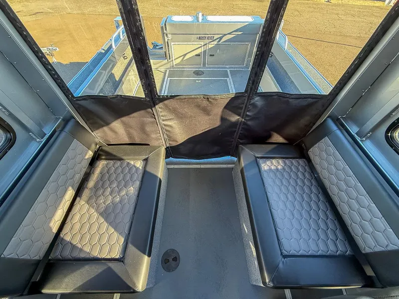 Slide: The Image of North River 23' Seahawk 2026 - 10