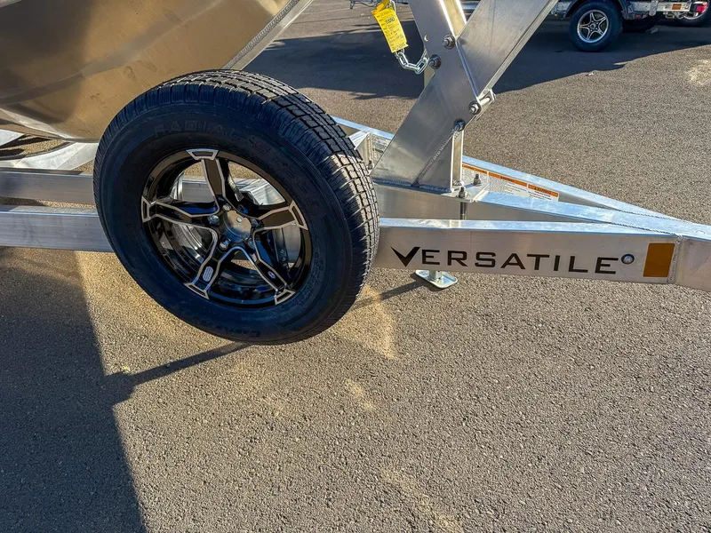 Slide: The Image of North River 23' Seahawk 2026 - 20