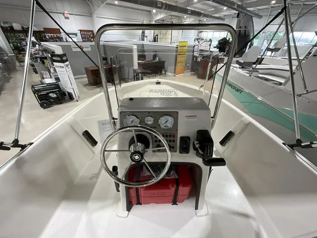 Slide: The Image of Sea Chaser EV180 Sea Skiff 2025 - 15