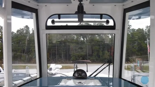 Slide: The Image of Cobia 265 CC 2025 - 22