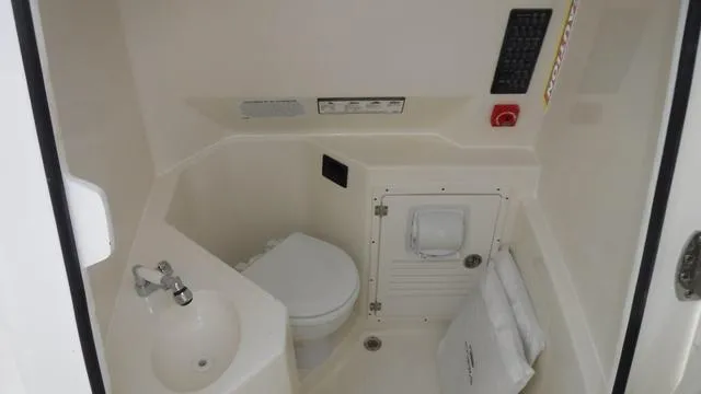 Slide: The Image of Cobia 265 CC 2025 - 30