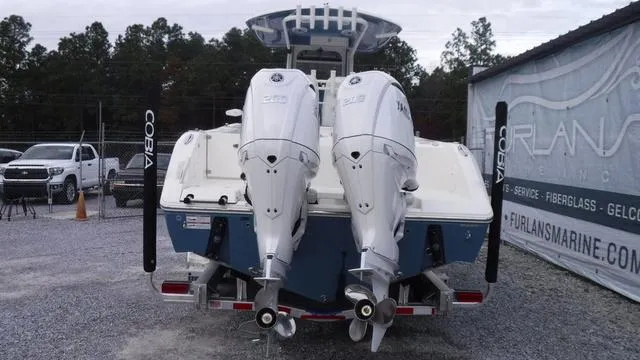 Slide: The Image of Cobia 265 CC 2025 - 4