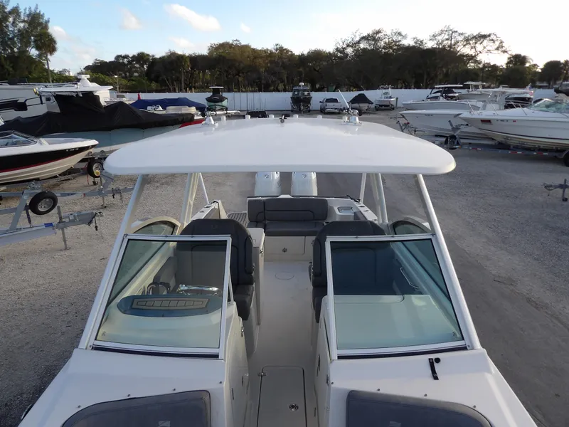 Slide: The Image of Stingray 269 DC 2022 - 53