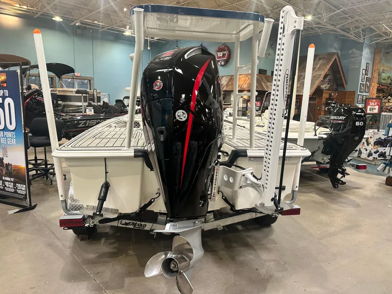 Slide: The Image of Mako 18 Pro Skiff Patriot Edition 2025 - 83