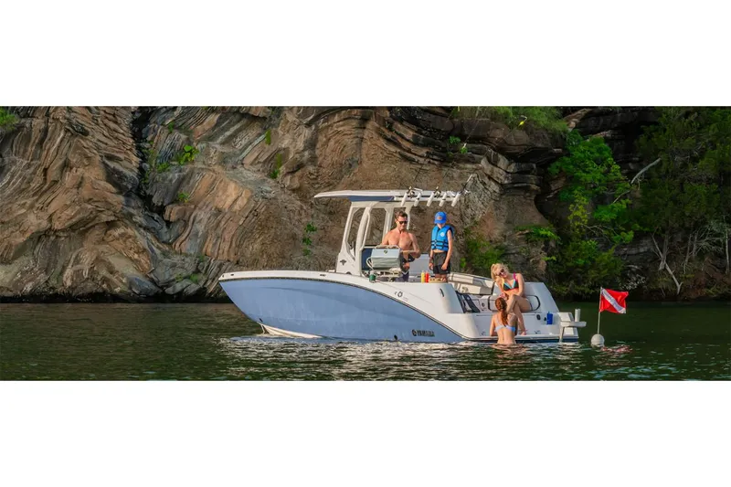 Slide: The Image of Yamaha 252 FSH Sport 2025 - 19