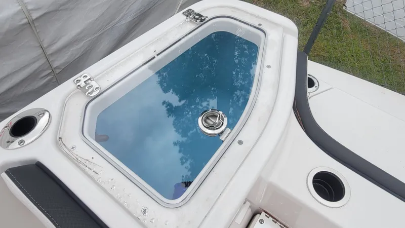 Slide: The Image of Yamaha 252 FSH Sport 2025 - 8