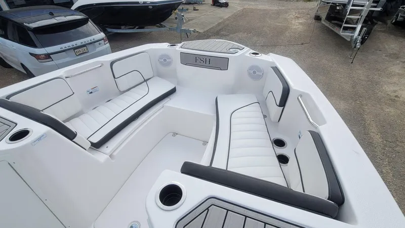 Slide: The Image of Yamaha 222 FSH Sport 2025 - 12