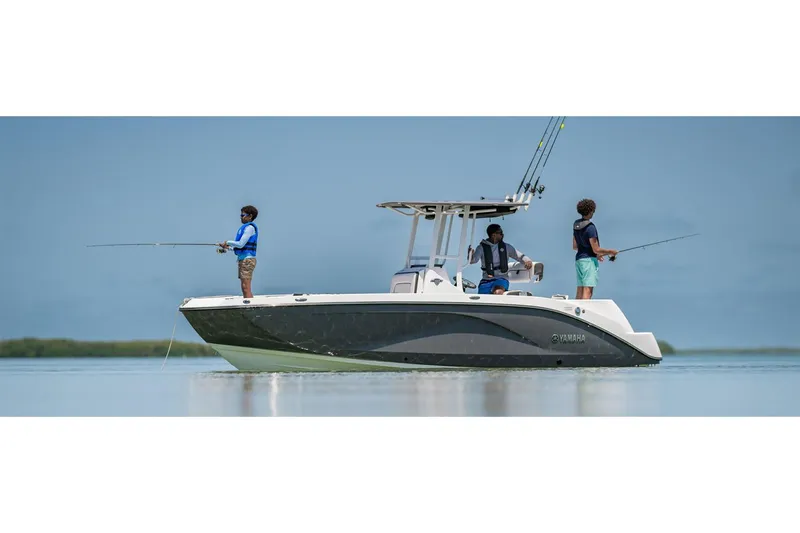 Slide: The Image of Yamaha 222 FSH Sport 2025 - 29