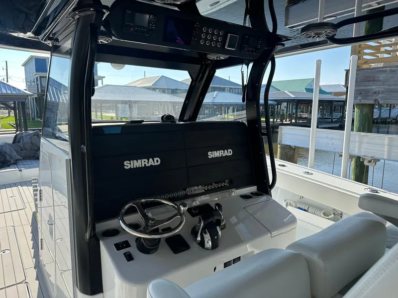 Slide: The Image of Freeman 47 Maiden America - Exterior Helm - 2