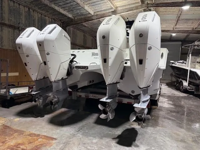 Slide: The Image of Freeman 47 Maiden America - Exterior Engines - 22