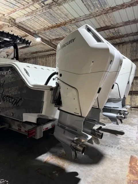 Slide: The Image of Freeman 47 Maiden America - Exterior Engines - 23