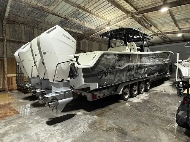 Slide: The Image of Freeman 47 Maiden America - Exterior Engines - 26