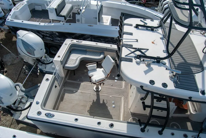 Slide: The Image of 2014 Insetta i45C boat with spacious deck and seating area. - 6