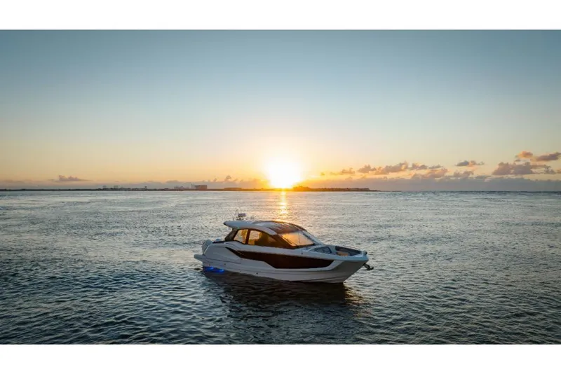 Slide: The Image of 2023-Galeon-375-GTO-MarineMax - 9