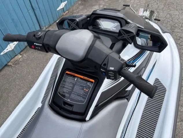 Slide: The Image of 2019 Yamaha WaveRunner VX Cruiser handlebars and dashboard close-up. - 6