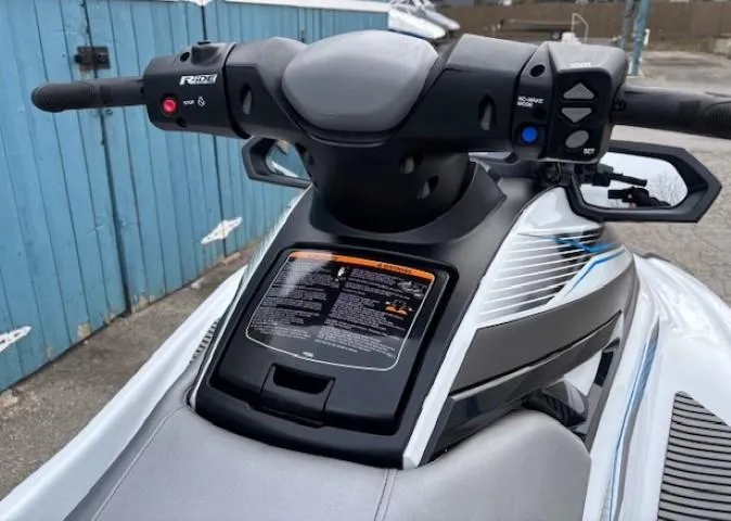 Slide: The Image of 2019 Yamaha WaveRunner VX Cruiser handlebars and dashboard close-up. - 9