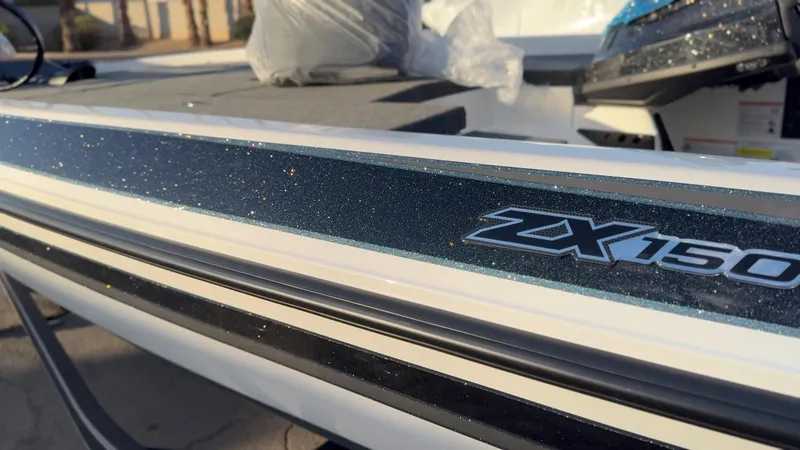 Slide: The Image of 2025 Skeeter ZX150 - 20