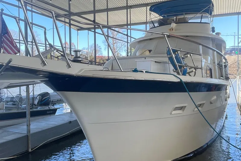 Slide: The Image of Hatteras 53 Extended Deckhouse Motor Yacht 1984 - 74