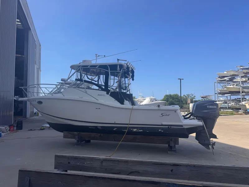 The Image of Scout 280 Abaco 2004 - 0