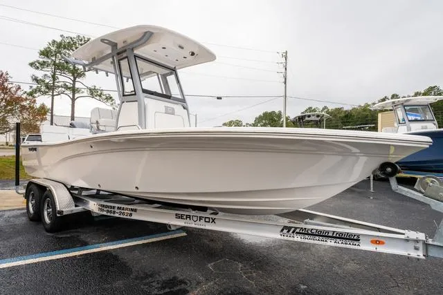 Slide: The Image of Sea Fox 231 Bay Fox 2025 - 8