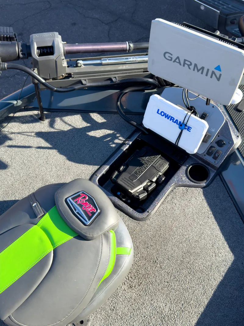 Slide: The Image of 2023 Ranger RT198P boat with Garmin and Lowrance electronics. - 4