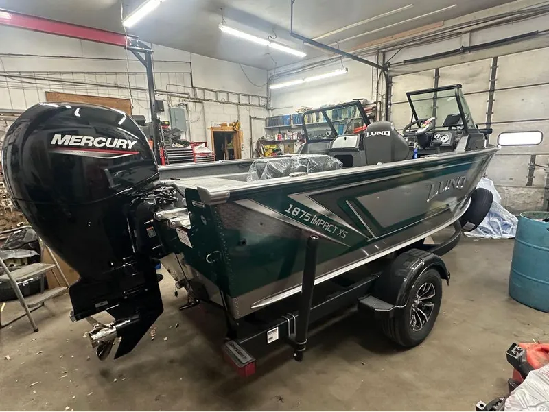 Slide: The Image of Lund Impact XS 1875 Sport 2025 - 10