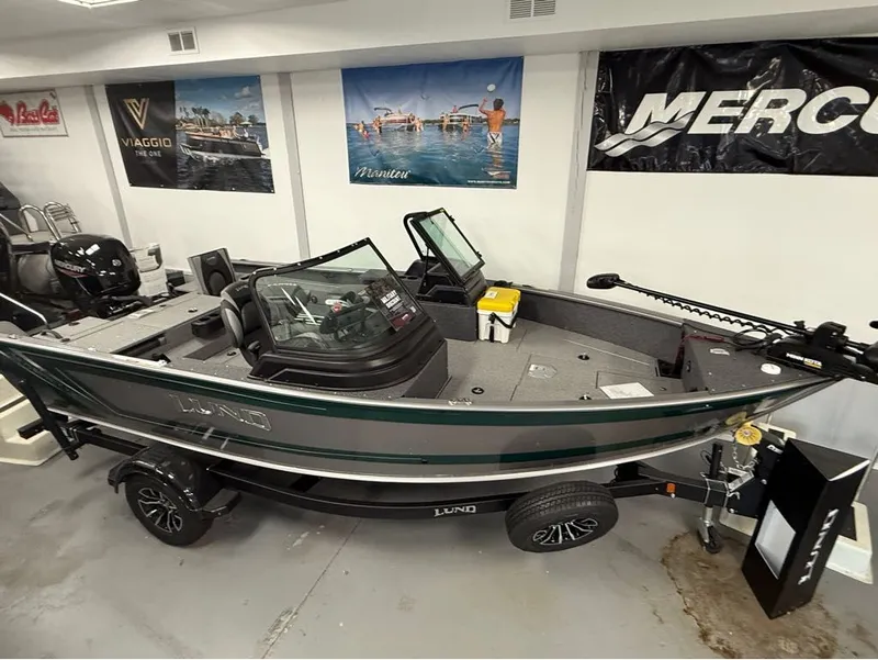 Slide: The Image of Lund Impact XS 1875 Sport 2025 - 14