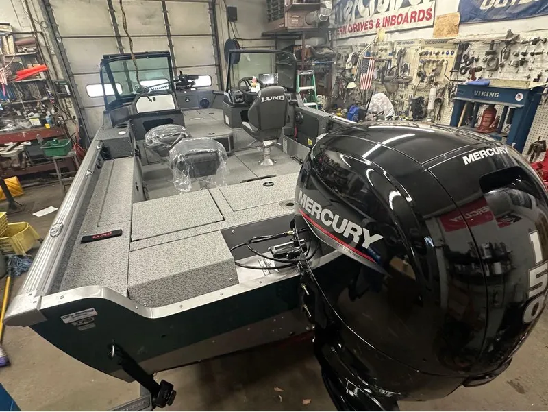 Slide: The Image of Lund Impact XS 1875 Sport 2025 - 15