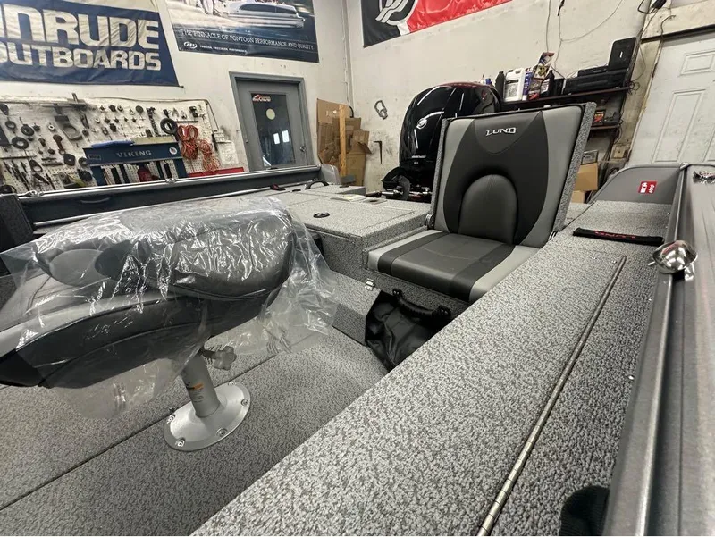 Slide: The Image of Lund Impact XS 1875 Sport 2025 - 20