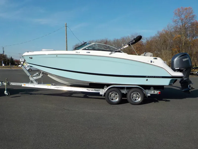 The Image of Four Winns HD OB HD3 2025 - 1