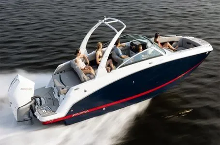 Slide: The Image of Four Winns HD OB HD8 2025 - 2