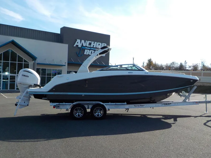 Slide: The Image of Four Winns HD OB HD8 2025 - 3