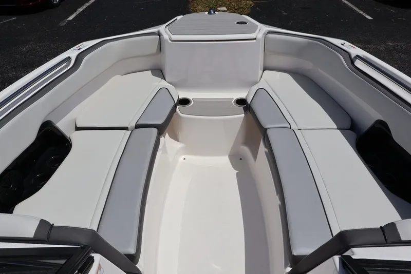 Slide: The Image of Yamaha SX250 2025 - 13