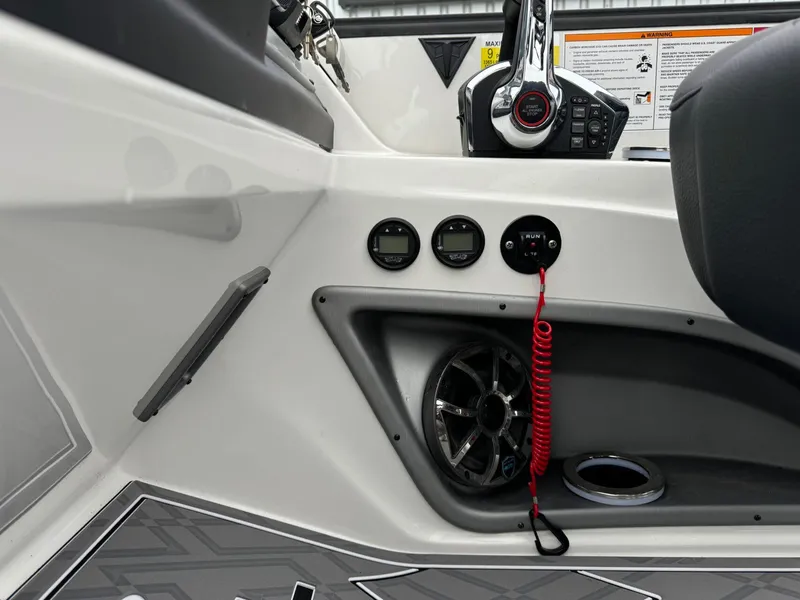 Slide: The Image of Trifecta 25 SPORT RF9 DC ARCH 2024 - 31