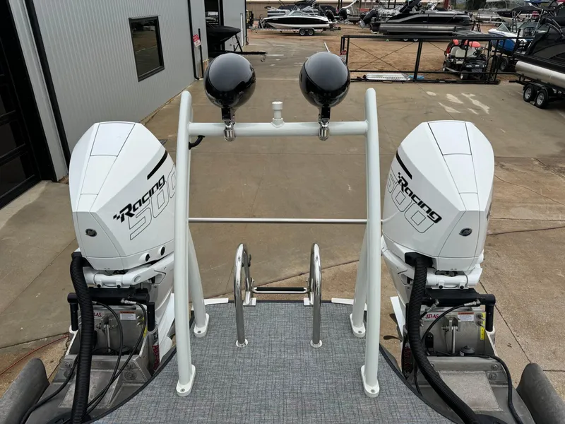 Slide: The Image of Trifecta 25 SPORT RF9 DC ARCH 2024 - 40