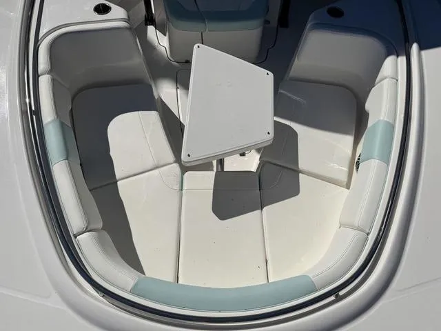 Slide: The Image of Robalo R302 Center Console 2024 - 31