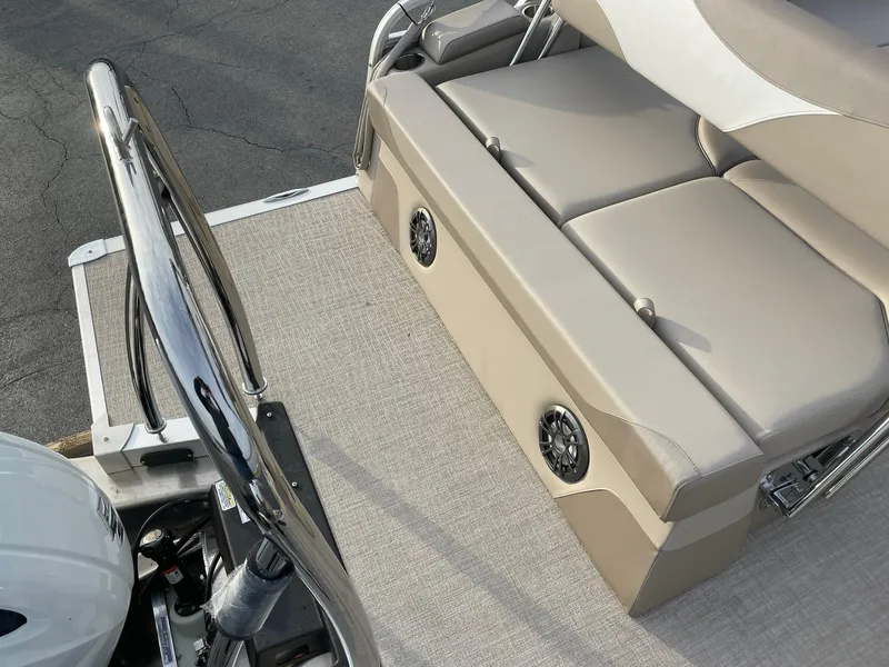 Slide: The Image of 2025 Avalon LSZ Cruise Rear Bench with beige seating and built-in speakers. - 22